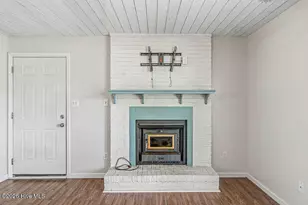 212 W Volant St, Hubert, NC 28539 - Photo 6