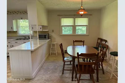 312 Neuse Cliffs Road, New Bern, NC 28560 - Photo 8