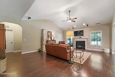 134 Mittams Point Drive, Jacksonville, NC 28546 - Photo 10