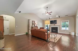 134 Mittams Point Dr, Jacksonville, NC 28546 - Photo 10