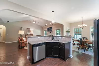 134 Mittams Point Drive, Jacksonville, NC 28546 - Photo 14