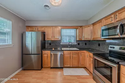 800 Mill River Road, Jacksonville, NC 28540 - Photo 24