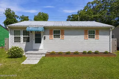 518 Ruth Avenue, New Bern, NC 28560 - Photo 2