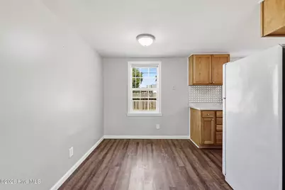 518 Ruth Avenue, New Bern, NC 28560 - Photo 8