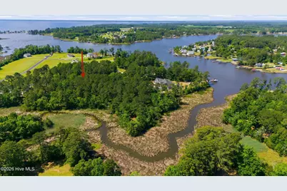 292 Southern Plantation Drive S, Oriental, NC 28571 - Photo 4