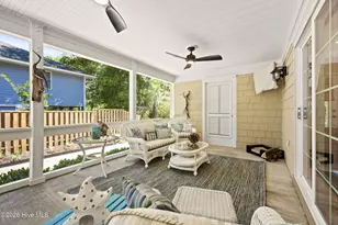417 Holly St, Emerald Isle, NC 28594 - Photo 12