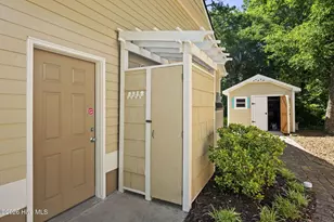 417 Holly St, Emerald Isle, NC 28594 - Photo 52