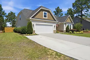 4100 Irwin Dr, Aberdeen, NC 28315 - Photo 2