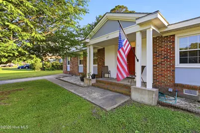 607 Oakwood Avenue, Jacksonville, NC 28546 - Photo 6