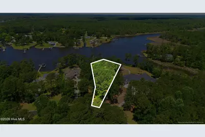 310 Southern Plantation Drive S, Oriental, NC 28571 - Photo 2