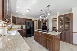 215 Bayshore Dr, Elizabeth City, NC 27909 - Photo 30