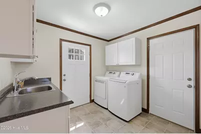 215 Bayshore Drive, Elizabeth City, NC 27909 - Photo 34