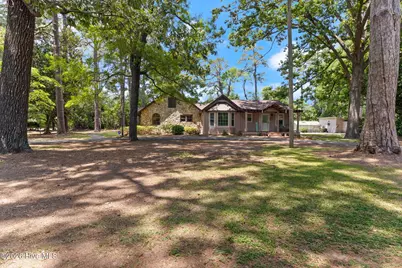 2006 W Broad Street, Elizabethtown, NC 28337 - Photo 4