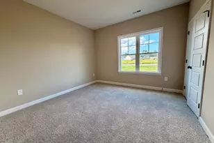 3704 Huntcliff Dr, La Grange, NC 28551 - Photo 10