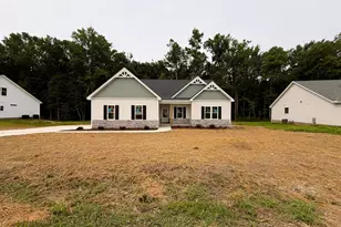 3704 Huntcliff Dr, La Grange, NC 28551 - Photo 1