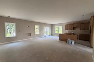 3704 Huntcliff Dr, La Grange, NC 28551 - Photo 2