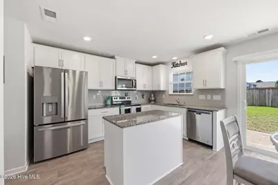 421 Frida Road, New Bern, NC 28560 - Photo 10