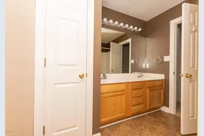 104 Streamwood Drive, Jacksonville, NC 28546 - Photo 20