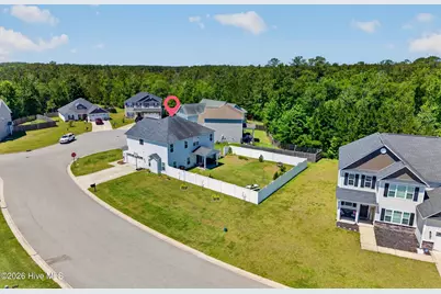 401 Worsley Way, Jacksonville, NC 28546 - Photo 2