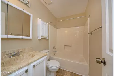 186 Raintree Circle, Jacksonville, NC 28540 - Photo 14