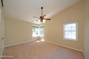 186 Raintree Cir, Jacksonville, NC 28540 - Photo 18
