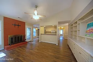 186 Raintree Cir, Jacksonville, NC 28540 - Photo 10