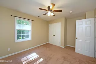 186 Raintree Cir, Jacksonville, NC 28540 - Photo 16