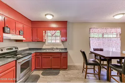 247 Downing Street, Thomson, GA 30824 - Photo 6