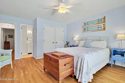 301 22nd Place E, Oak Island, NC 28465 - Photo 18