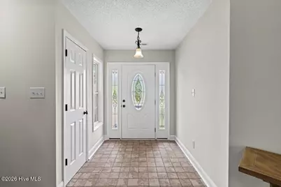 132 Forest Bluff Drive, Jacksonville, NC 28540 - Photo 4