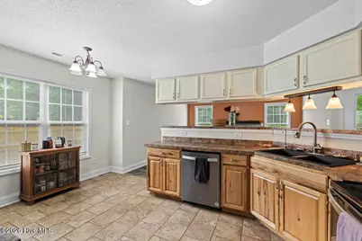 132 Forest Bluff Drive, Jacksonville, NC 28540 - Photo 12