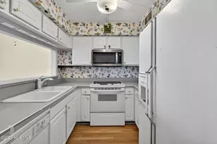 1200 Saint Joseph St, Carolina Beach, NC 28428 - Photo 12