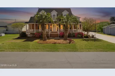 109 Fifth Avenue S, Kure Beach, NC 28449 - Photo 2