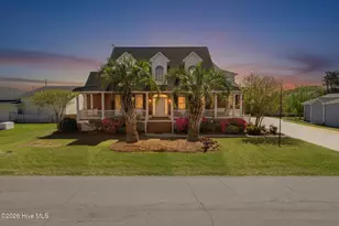 109 Fifth Ave S, Kure Beach, NC 28449 - Photo 2