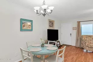 902 Carolina Beach Ave N, Carolina Beach, NC 28428 - Photo 12