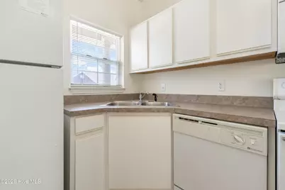 320 Hibiscus Way, Wilmington, NC 28412 - Photo 6