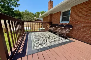 215 N Edgewood Ave, Williamston, NC 27892 - Photo 14