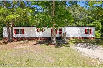 106 McClendon Court, Richlands, NC 28574 - Photo 2