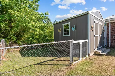 207 Maplehurst Drive, Jacksonville, NC 28540 - Photo 38