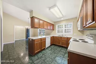 130 Horseshoe Dr, Southern Pines, NC 28387 - Photo 8
