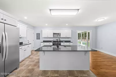 865 N Page Street, Southern Pines, NC 28387 - Photo 6