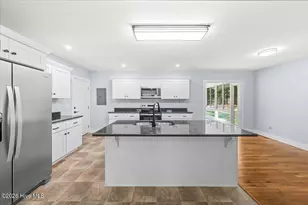 865 N Page St, Southern Pines, NC 28387 - Photo 6