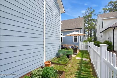 25 Station Avenue, Southern Pines, NC 28387 - Photo 66