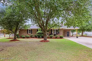 2943 Cherry Ln, Kinston, NC 28504 - Photo 2