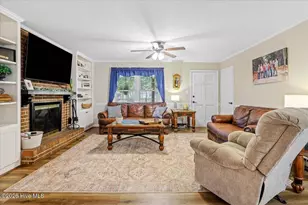 2943 Cherry Ln, Kinston, NC 28504 - Photo 20