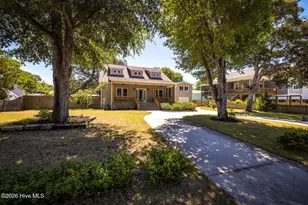 116 NW 8th St, Oak Island, NC 28465 - Photo 2