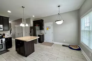 132 Foggy River Way, Jacksonville, NC 28540 - Photo 4