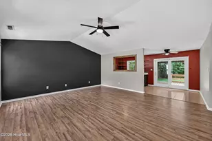 125 Sweet Water Dr, Jacksonville, NC 28540 - Photo 6