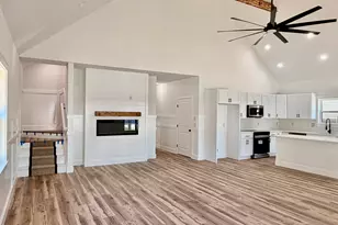 104 NW 23rd St, Oak Island, NC 28465 - Photo 4