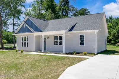 108 Doris Lane, Teachey, NC 28464 - Photo 2